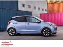 Rot Neu 2025 Hyundai i10 Trend Kleinwagen | 18.490 € (Etwas zu teuer)