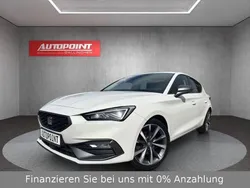 White candy Gebraucht 2021 Seat Leon Design Limousine | 16.950 € (Fairer Preis)