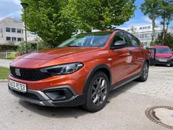Colore esterno (paprika (vr41 Gebraucht 2021 Fiat Tipo Cross SUV | 10.400 € (Superpreis)