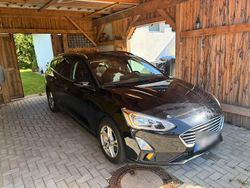 Schwarz Gebraucht 2019 Ford Focus Cool & Connect Kombi | 10.500 € (Fairer Preis)
