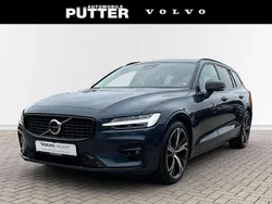 Metallic (blau Gebraucht 2024 Volvo V60 Plus Kombi | 39.490 € (Fairer Preis)