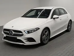Weiß (polarweiss) Gebraucht 2019 Mercedes A200 AMG line Limousine | 23.480 € (Fairer Preis)