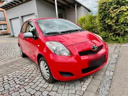 Andere außenfarben Gebraucht 2010 Toyota Yaris Limousine | 2.700 € (Fairer Preis)