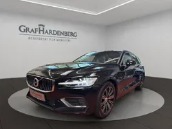 Schwarz Gebraucht 2022 Volvo V60 Core Kombi | 29.980 € (Guter Preis)