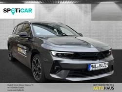 Vulkan grau Gebraucht 2023 Opel Astra GS Line Limousine | 34.470 €