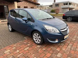 Blau Gebraucht 2016 Opel Meriva Innovation Van / Kleinbus | 10.250 € (Etwas zu teuer)