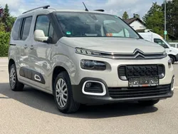 Lackierung sable/typ aussenver Gebraucht 2020 Citroën Berlingo Shine Van / Kleinbus | 20.900 € (Guter Preis)