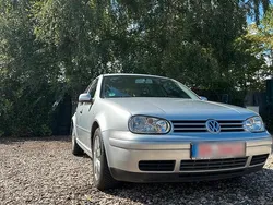 Silber Gebraucht 2000 VW Golf IV Kleinwagen | 1.600 € (Fairer Preis)