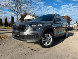 Grau Gebraucht 2023 Skoda Kodiaq Ambition SUV | 29.190 € (Guter Preis)