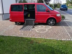 Rot Gebraucht 2008 VW T5 Van | 19.800 €