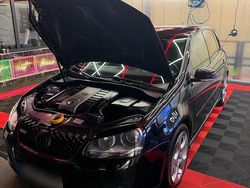 Schwarz Gebraucht 2007 VW Golf V GTI Limousine | 6.800 €