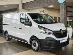 Weiß gletscherweiss Gebraucht 2020 Renault Trafic Komfort Van | 18.000 € (Guter Preis)