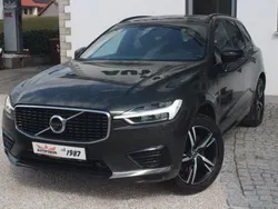 Pine grey / metallic (metallic) Gebraucht 2020 Volvo XC60 R-Design SUV | 34.850 € (Guter Preis)