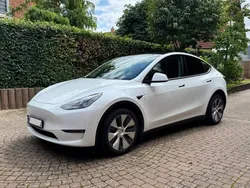 Weiß Gebraucht 2021 Tesla Model Y Long Range SUV | 32.000 € (Etwas zu teuer)