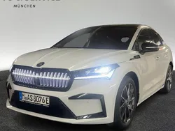 Weiß Gebraucht 2025 Skoda Enyaq iV SportLine SUV | 49.950 € (Fairer Preis)