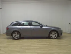 Grau Gebraucht 2019 Audi A4 Basis Kombi | 14.980 € (Fairer Preis)
