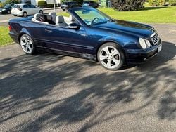 Blau Gebraucht 2003 Mercedes CLK230 Avantgarde Cabrio | 3.300 € (Guter Preis)