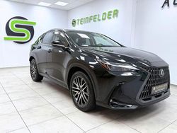 Schwarz Gebraucht 2024 Lexus NX450h+ E-FOUR Executive Line SUV | 49.990 €
