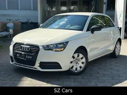 Weiß Gebraucht 2011 Audi A1 Attraction Kleinwagen | 5.999 € (Guter Preis)