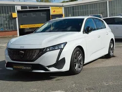 Weiß Gebraucht 2024 Peugeot 308 Allure Limousine | 19.690 € (Superpreis)