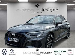 Grau Gebraucht 2023 Audi A3 Sportback S-Line Kleinwagen | 34.900 € (Teuer)