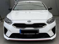 Weiß Gebraucht 2021 Kia ProCeed Kleinwagen | 22.000 € (Guter Preis)