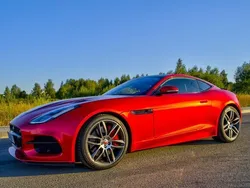 Rot Gebraucht 2018 Jaguar F-Type R | 38.990 €