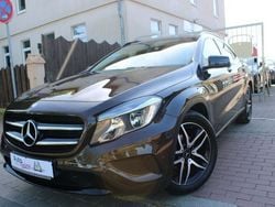 Braun Gebraucht 2014 Mercedes GLA200 SUV | 16.990 € (Fairer Preis)