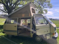 Beige Gebraucht 1986 VW T3 Van | 23.000 €