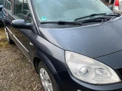Schwarz Gebraucht 2006 Renault Scénic II Avantage Van / Kleinbus | 1.190 € (Guter Preis)