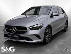 Metalliclack hightechsilber Gebraucht 2024 Mercedes B200 Progressive Van / Kleinbus | 31.460 € (Guter Preis)