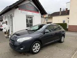 Grau eclipse Gebraucht 2011 Renault Mégane GrandTour Expression Kombi | 4.990 € (Etwas zu teuer)