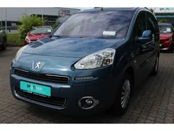 Blau Gebraucht 2013 Peugeot Partner Tepee Family Van / Kleinbus | 8.990 € (Fairer Preis)