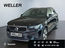 Schwarz Gebraucht 2022 Volvo XC40 Momentum SUV | 27.990 € (Fairer Preis)