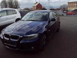 Tiefseeblau metallic Gebraucht 2011 BMW 318 Limousine | 8.290 € (Fairer Preis)