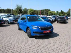Blau Gebraucht 2021 Skoda Kamiq Ambition SUV | 18.530 € (Fairer Preis)