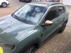 Grün Gebraucht 2023 Dacia Spring Extreme Kleinwagen | 12.499 € (Guter Preis)