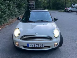 Beige Gebraucht 2008 Mini Cooper Kleinwagen | 3.200 € (Fairer Preis)