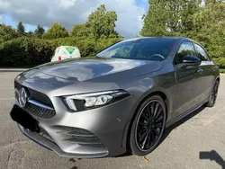 Grau Gebraucht 2020 Mercedes A200 AMG line Limousine | 25.800 € (Fairer Preis)