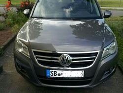 Grau metallic Gebraucht 2009 VW Tiguan SUV | 12.800 € (Teuer)