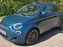 Grün Gebraucht 2022 Fiat 500e La Prima Limousine | 24.900 € (Teuer)