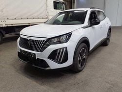 Weiß weiss/typ aussenverkleidung metalli (metallic) Gebraucht 2024 Peugeot 2008 Allure SUV | 21.680 € (Fairer Preis)