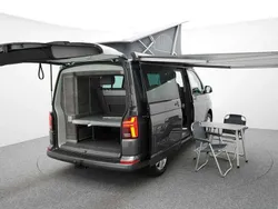 Grau Gebraucht 2021 VW T6.1 California Van | 57.999 € (Etwas zu teuer)