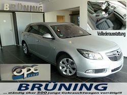 Silber metallic Gebraucht 2013 Opel Insignia OPC Kombi | 21.990 €