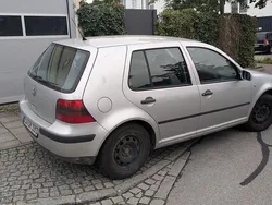 Silber Gebraucht 2001 VW Golf IV Basis Limousine | 1.199 € (Guter Preis)