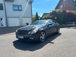 Schwarz Gebraucht 2009 Mercedes E350 Coupé | 9.000 € (Superpreis)