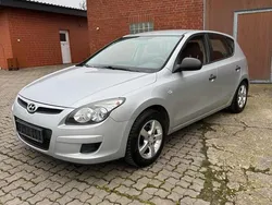 Silber Gebraucht 2009 Hyundai i30 Classic Kleinwagen | 2.850 € (Fairer Preis)