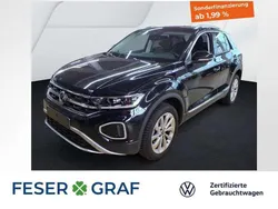 Deep black perleffekt Gebraucht 2024 VW T-Roc Style SUV | 27.940 € (Guter Preis)