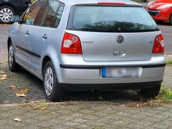 Silber Gebraucht 2003 VW Polo Limousine | 1.850 € (Teuer)