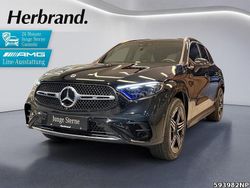 Metalliclack obsidianschwarz Gebraucht 2025 Mercedes GLC300e AMG SUV | 65.580 € (Teuer)